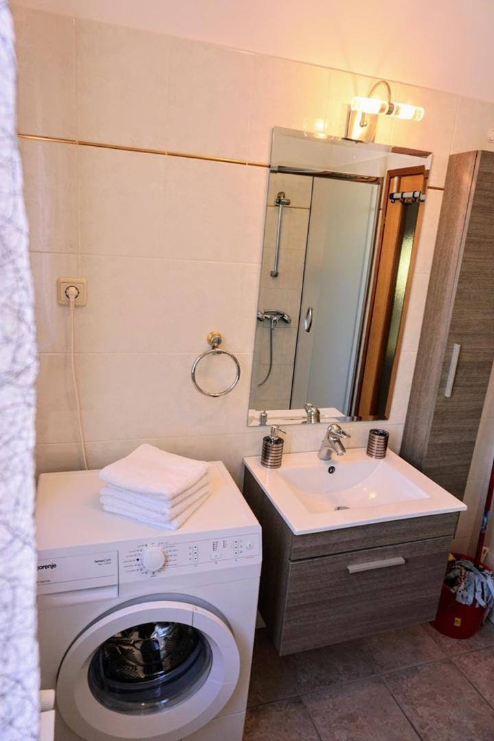 Apartment Stefica Crveni Vrh Extérieur photo